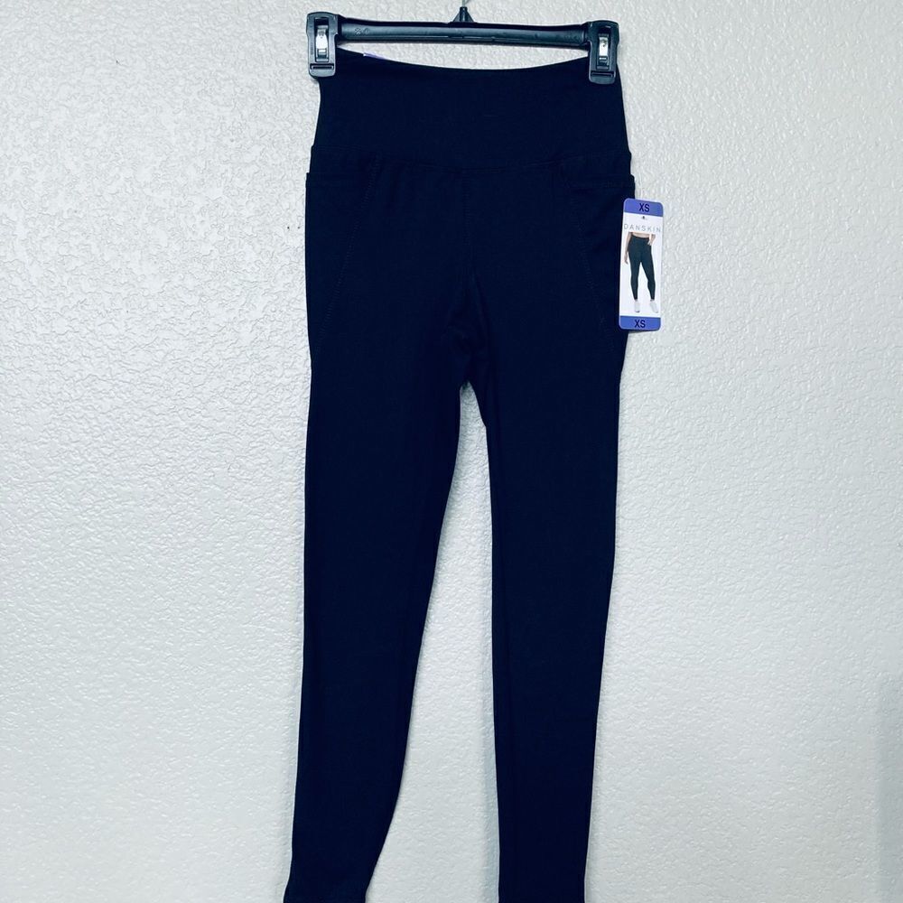 NWT Danskin Black Performance Active Leggings XS